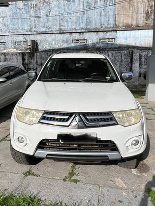 MITSUBISHI PAJERO DAKAR 3.2 HPE 4X4 7 LUGARES 16V TURBO INTERCOOLER DIESEL 4P AUTOMÁTICO